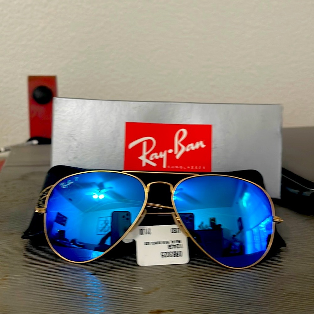 Ray Ban AVaitor Large Metal NWT